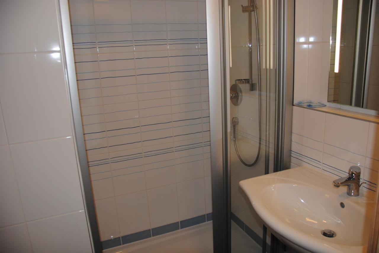 פארדוביצה Hotel Labe מראה חיצוני תמונה
