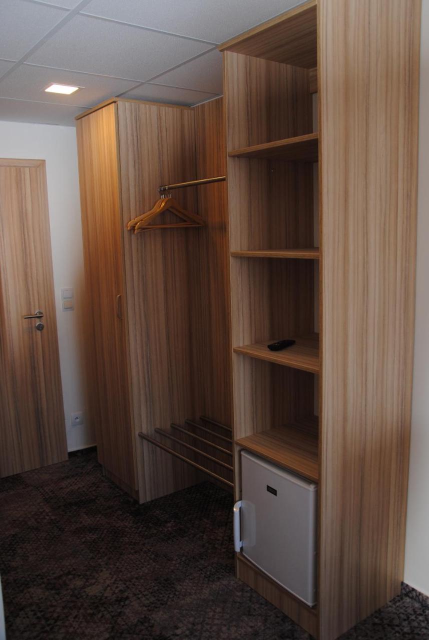 פארדוביצה Hotel Labe מראה חיצוני תמונה
